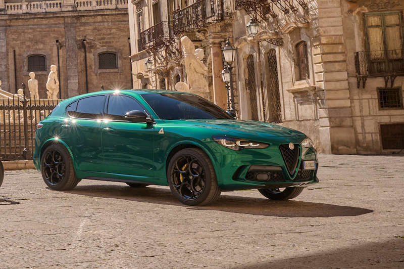 Alfa Romeo Stelvio Quadrifoglio 100° Anniversario (2023)